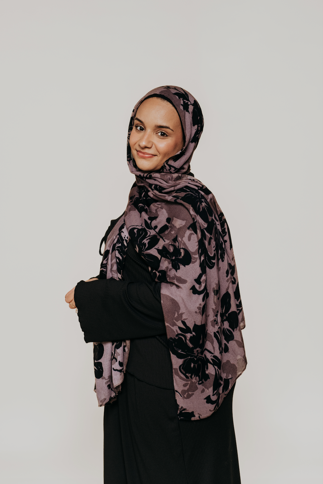 Moody Floral - Threads by Farah